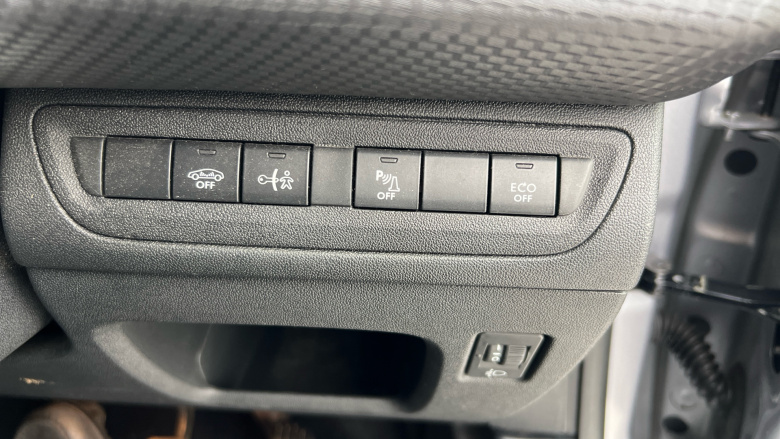 Peugeot 2008 1.2 PureTech 110 Allure 5dr Petrol Estate